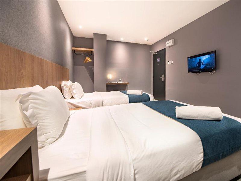 Orange Business Hotel Petaling Jaya Extérieur photo